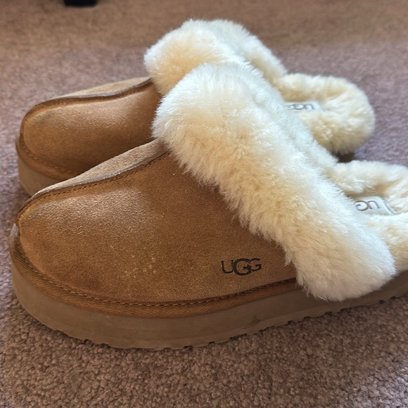 Ugg Disquette Suede Fur Platform Slippers - Picture 3 of 9
